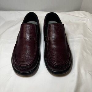 SOLD …Men SAS Tripad Comfort Side Gore Size 10 W Wide Burgundy Leather